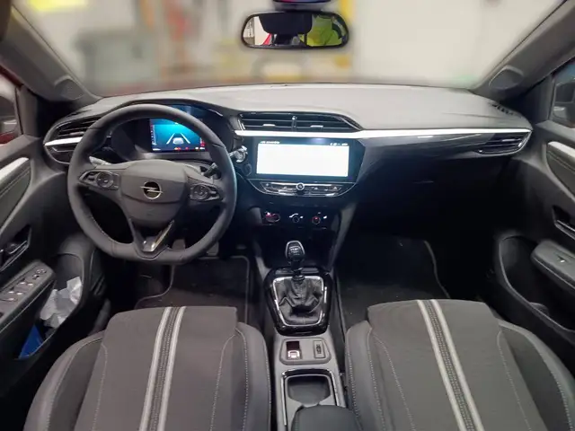 Opel Corsa view 10