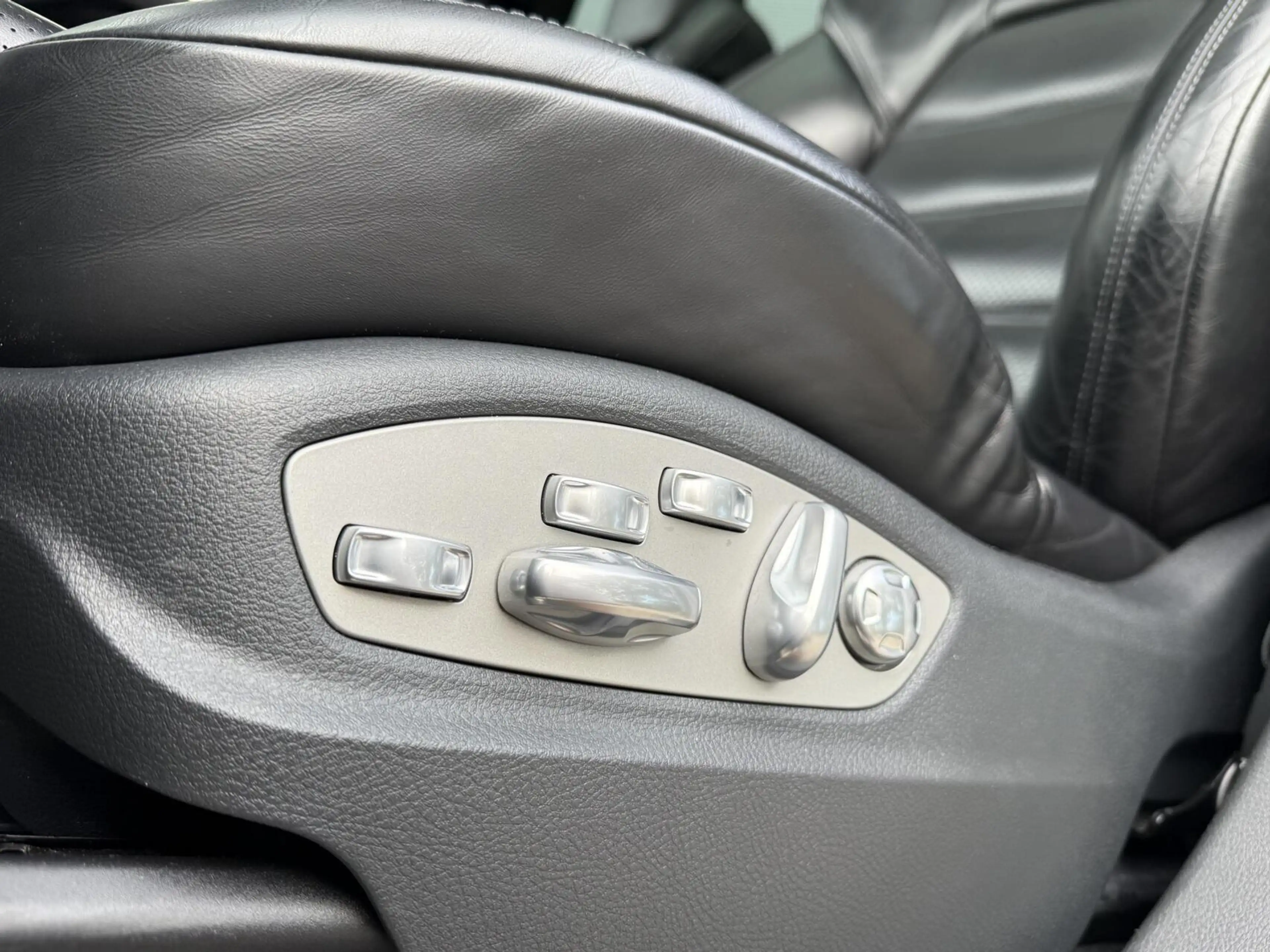 Porsche Cayenne 3.6 GTS Automaat 441PK | Panorama | Leder | Luchtv — photo 7