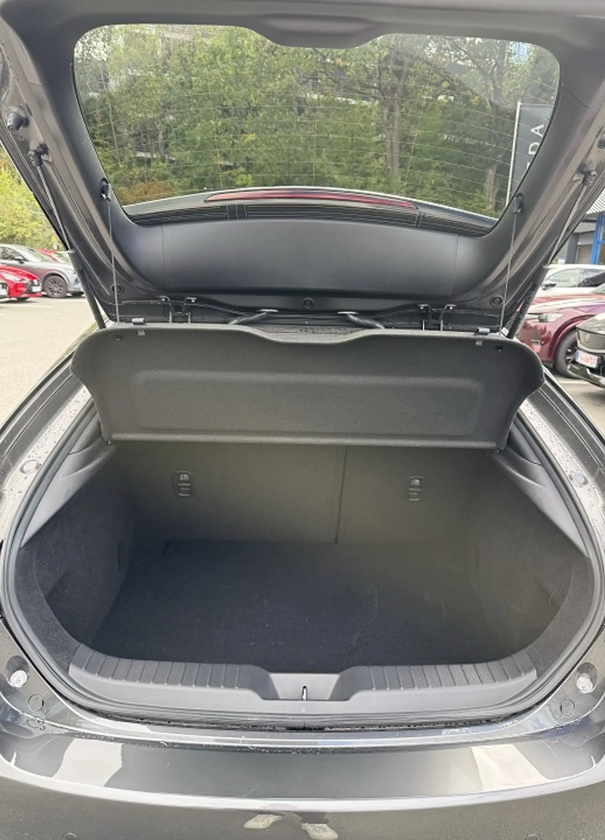 Mazda 3 2.5L e-SKYACTIV G 140ps Mazda3 140PS 6GS FWD Exclu — photo 7