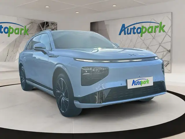 Xpeng G9 AWD Performance Ansicht 3