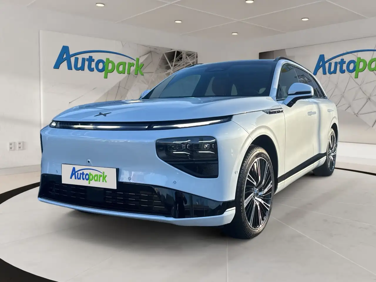 Xpeng G9 AWD Performance