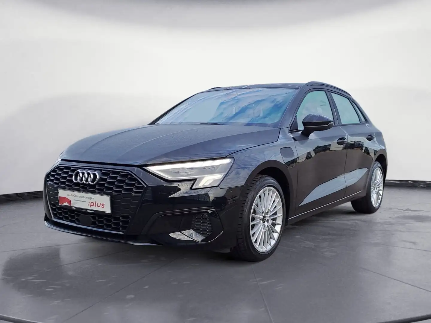 Audi A3 40 TFSIe S-tronic advanced Virtual Zwart - 2