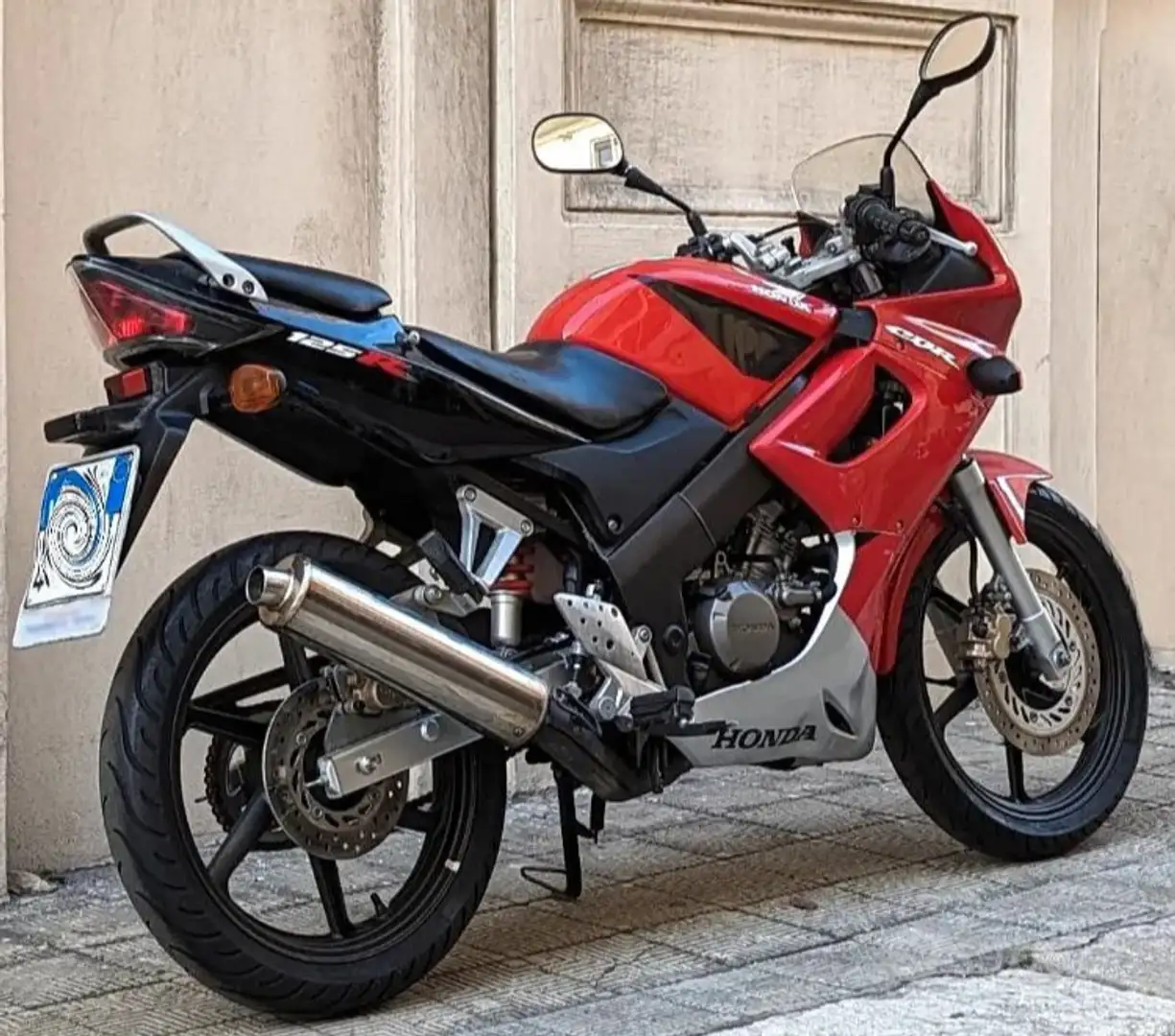 Honda CBR 125 - 1