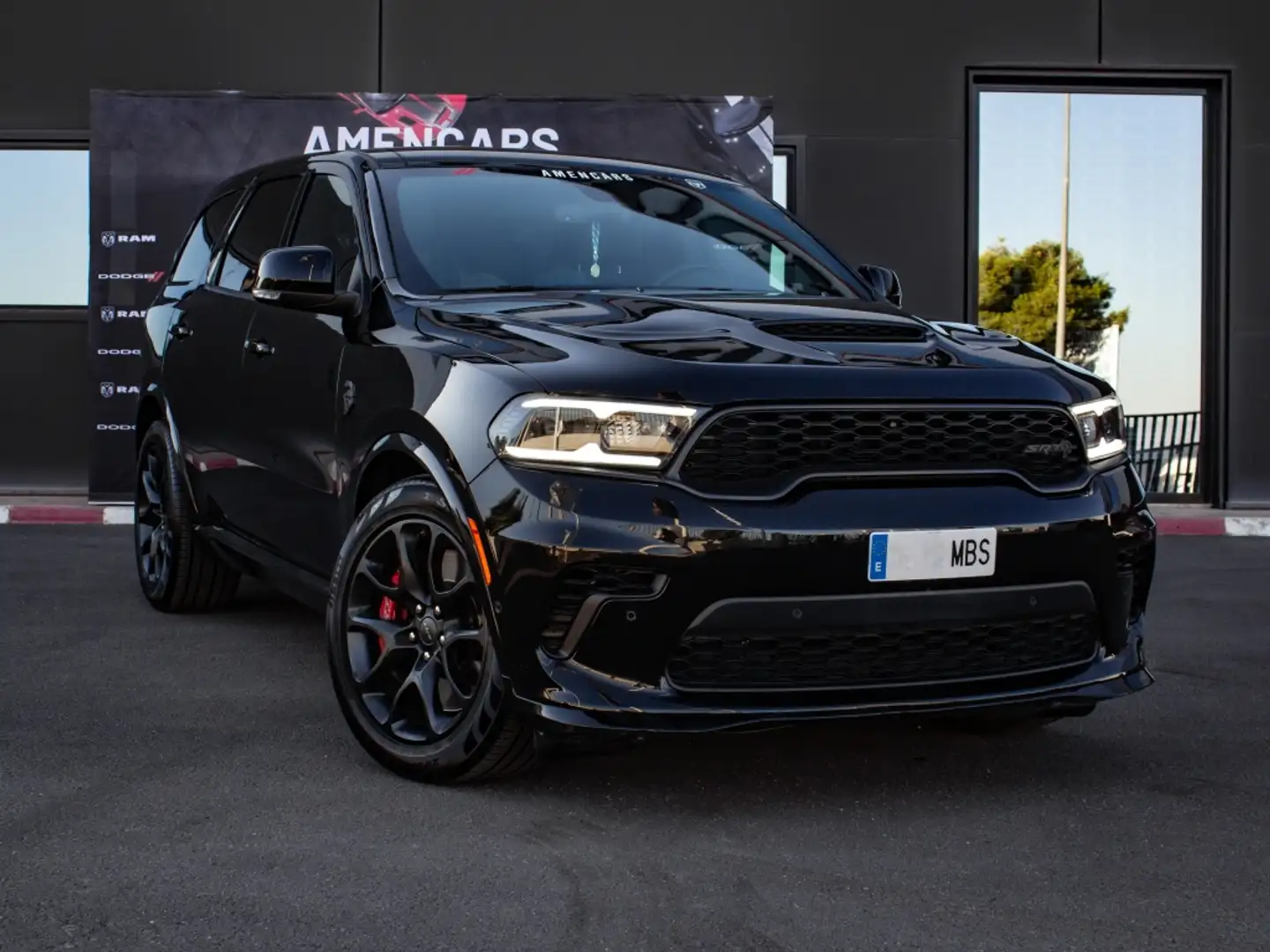 Dodge Durango Negro - 1