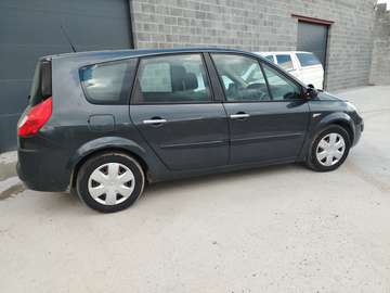 Scénic 1.5 dCi 7place clim toit panoramique1er pro
