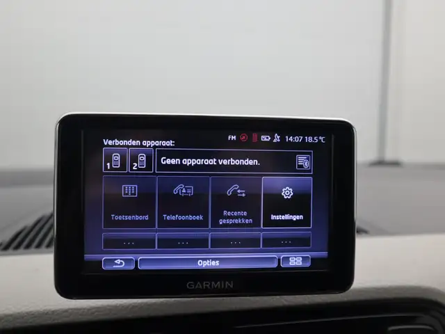 Volkswagen up! view 11