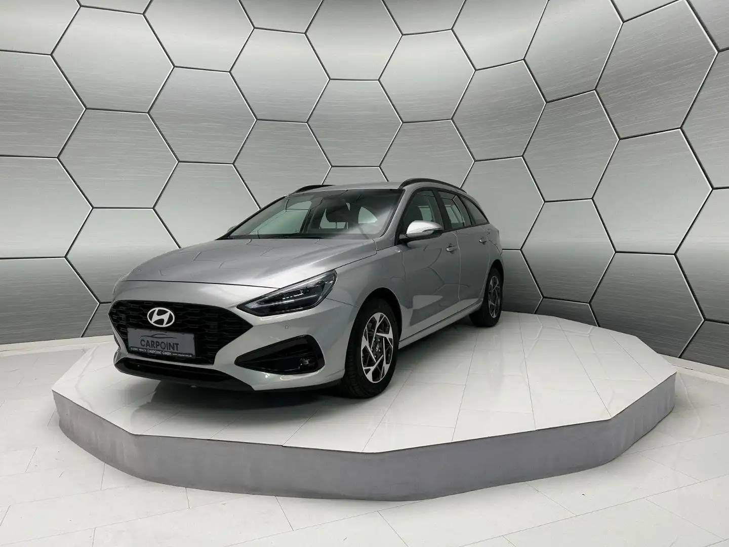 Hyundai i30 Kombi GO 1.0 T-GDI Navi Kamera PDC SHZ Plateado - 1