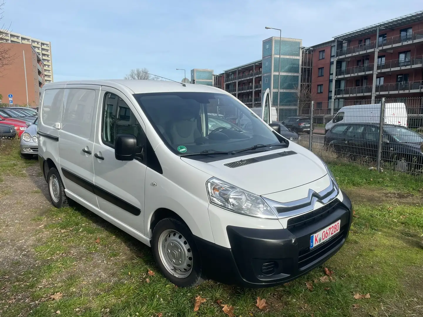 Citroen Jumpy HDi 90 FAP 27 L1H1 Kasten, Klima, Mit Regalsystem Weiß - 1