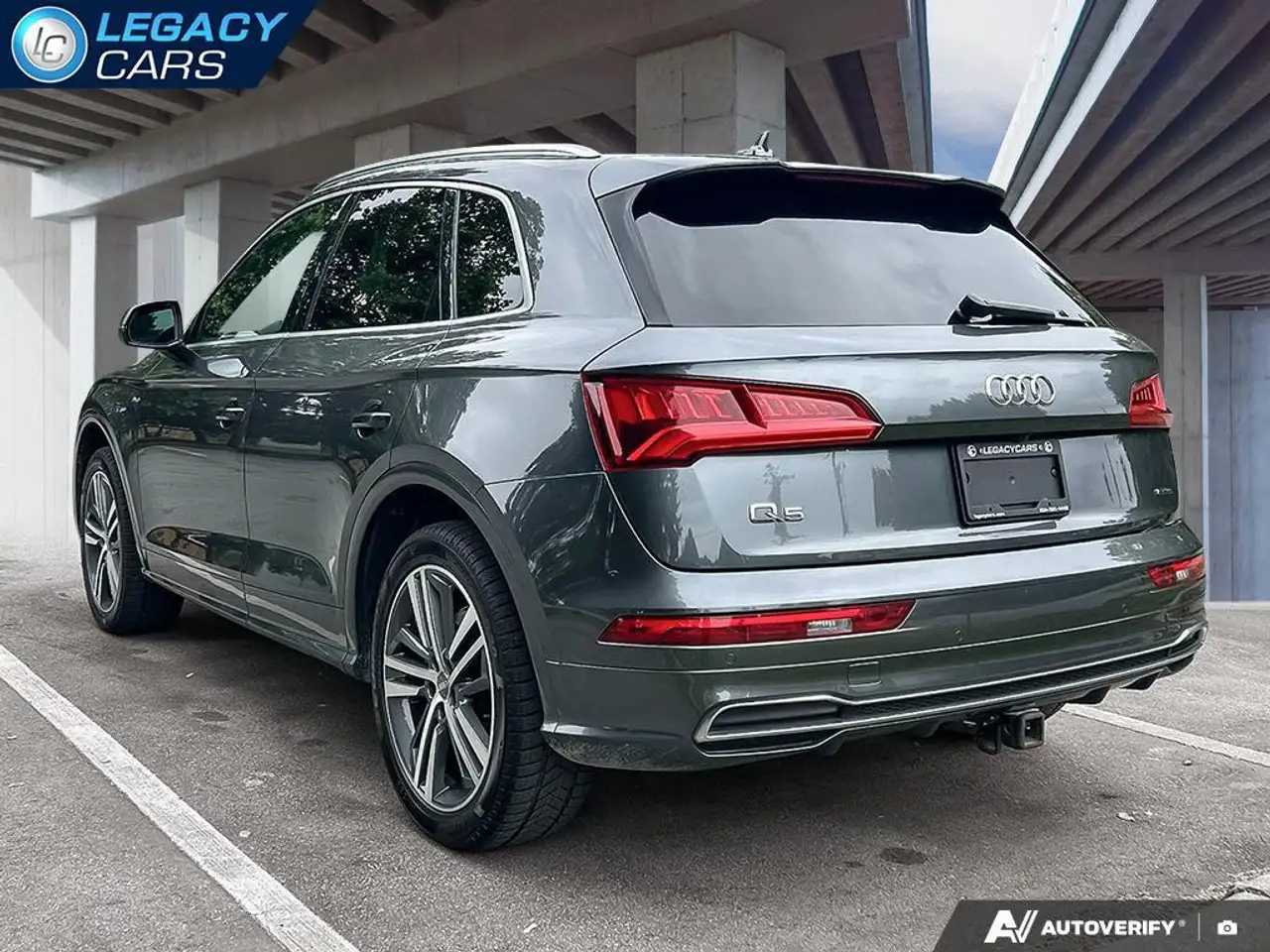 Audi Q5 снимка Audi Q5