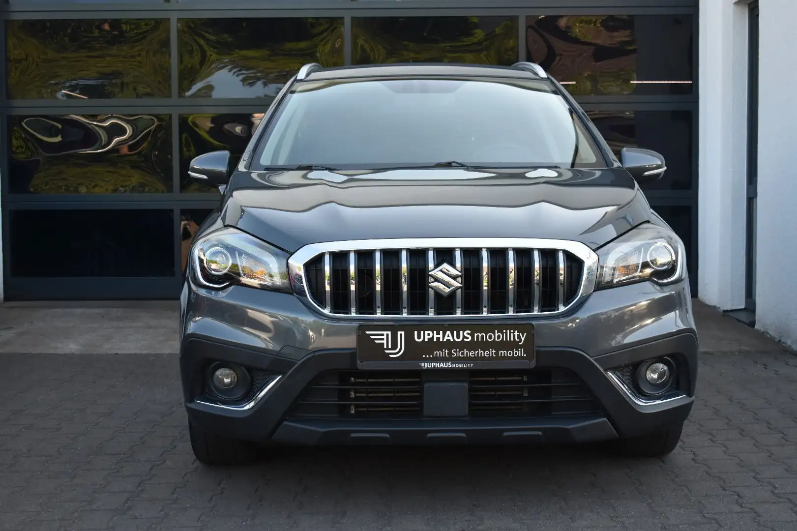 Suzuki (SX4) S-Cross 1,0 GL Gri - 2