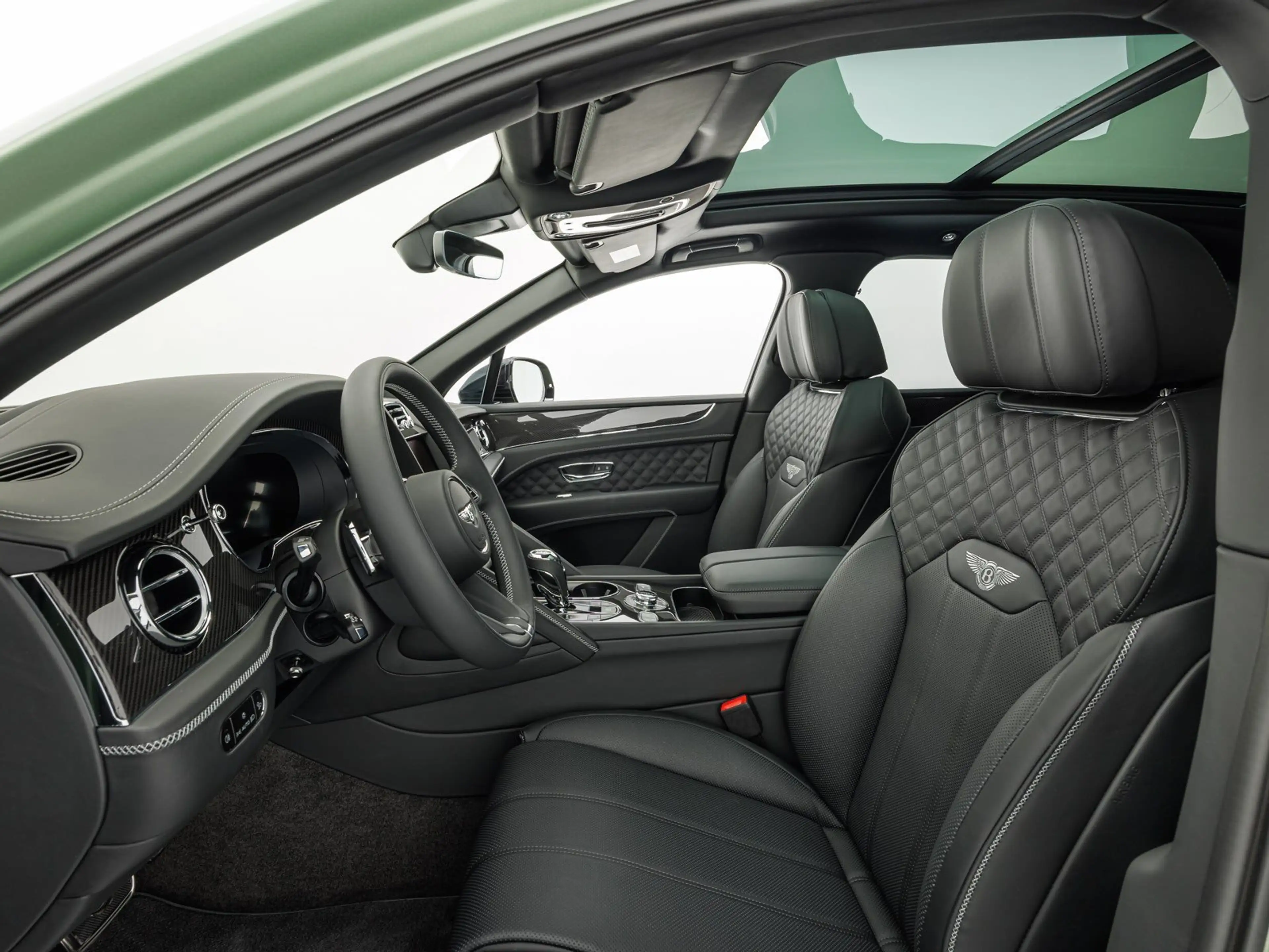 Bentley Bentayga S V8 — photo 11