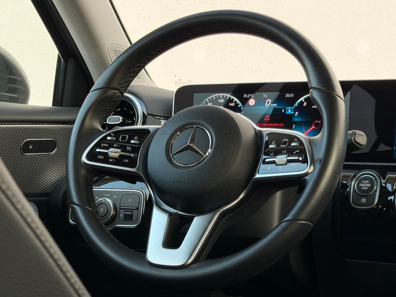 Mercedes-Benz A 220 DAB*LED*MBUX*TEMP* — photo 10