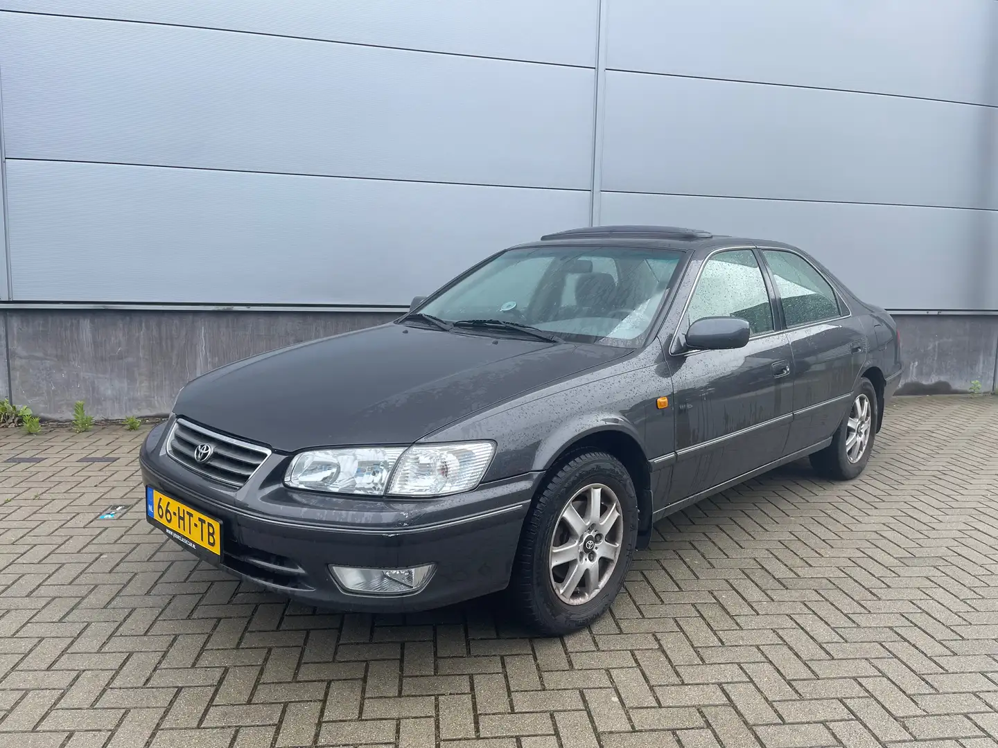 Toyota Camry Camry 2.2i GL Gris - 1