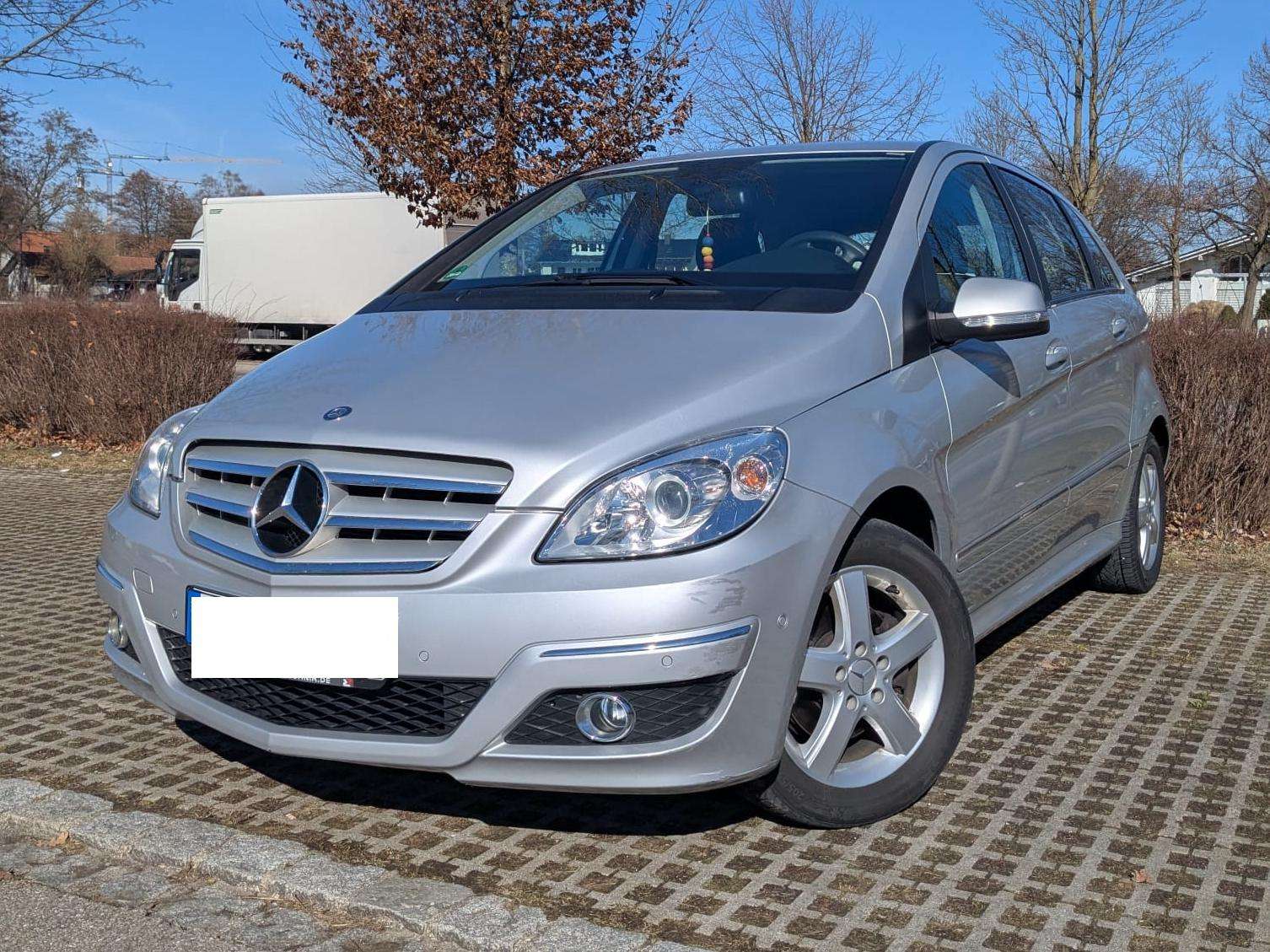 Second hand Mercedes Benz B-Class 200