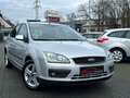 Ford Focus Fun X 1.6 Benzin Klimaauto. ScheckH. SHZ HU/AU:NEU Silber - thumbnail 1