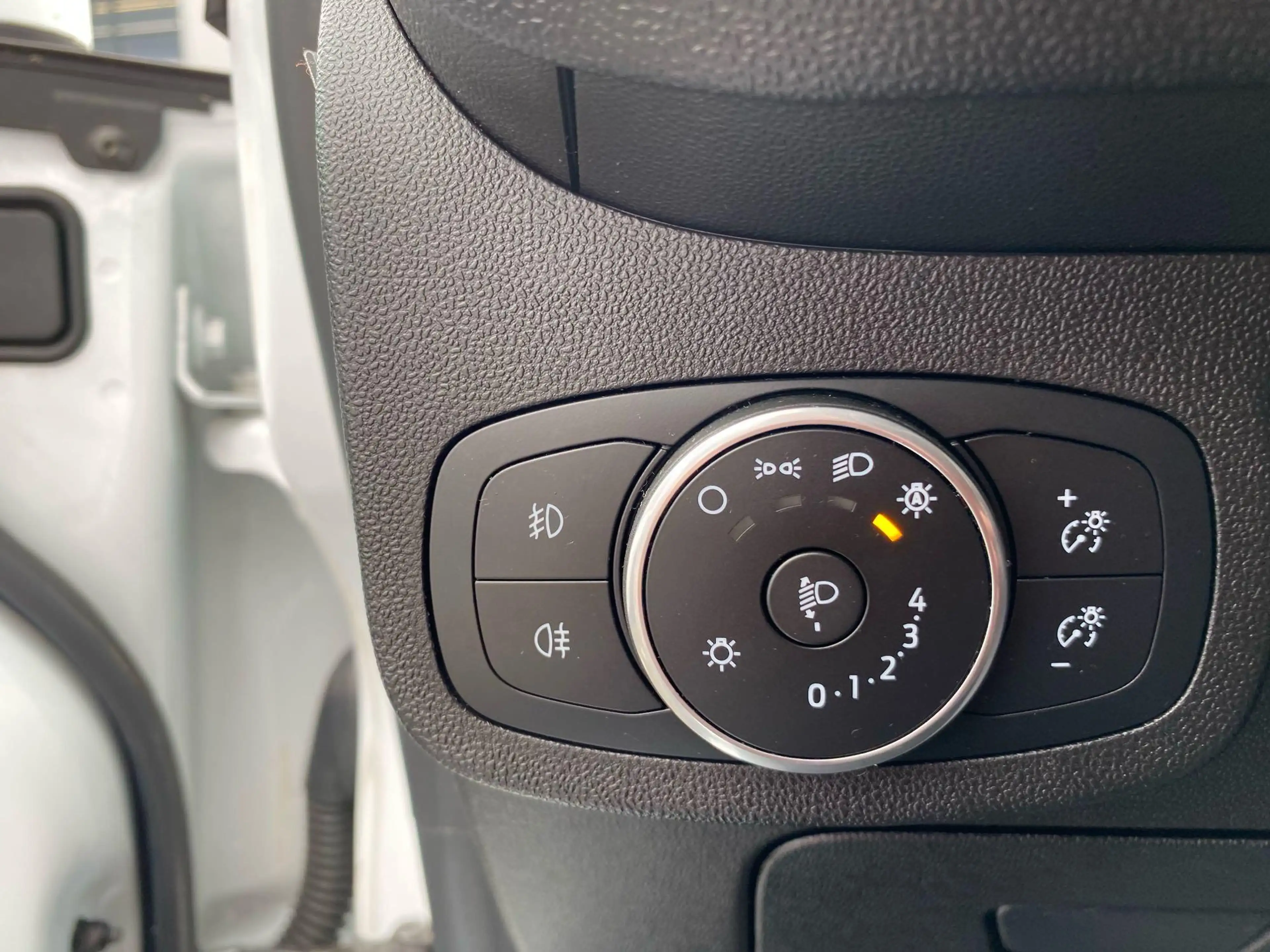 Ford Fiesta 1.0 EcoBoost Active — photo 13