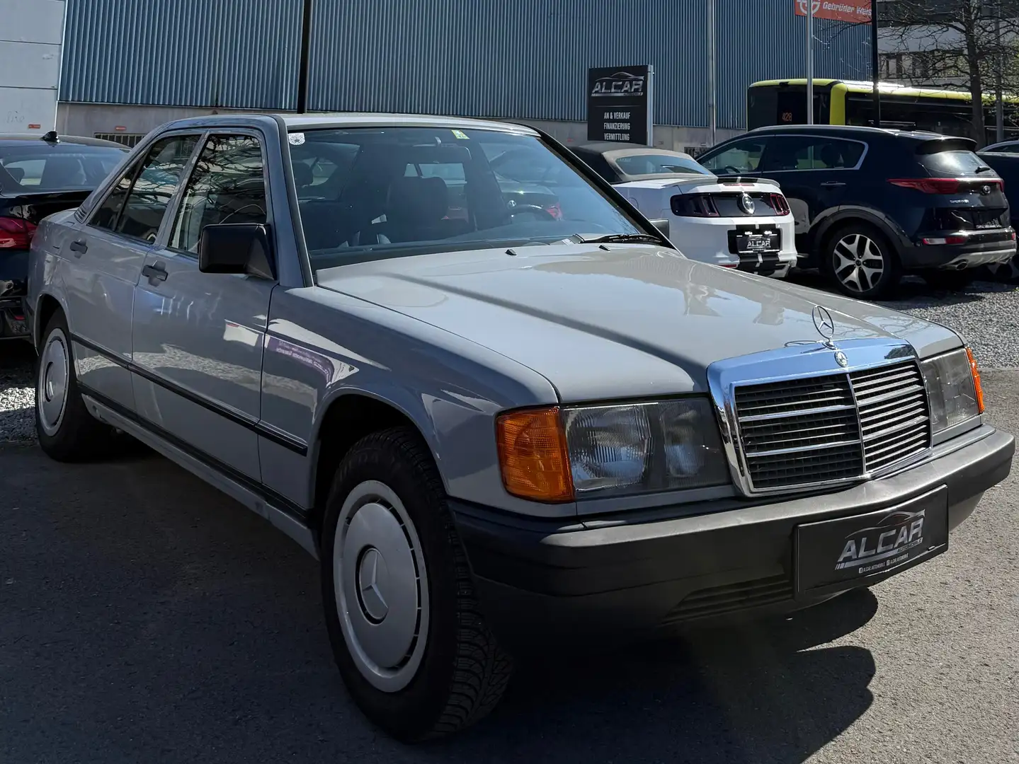 Mercedes-Benz 190 D 2,5 Ds. Grey - 2