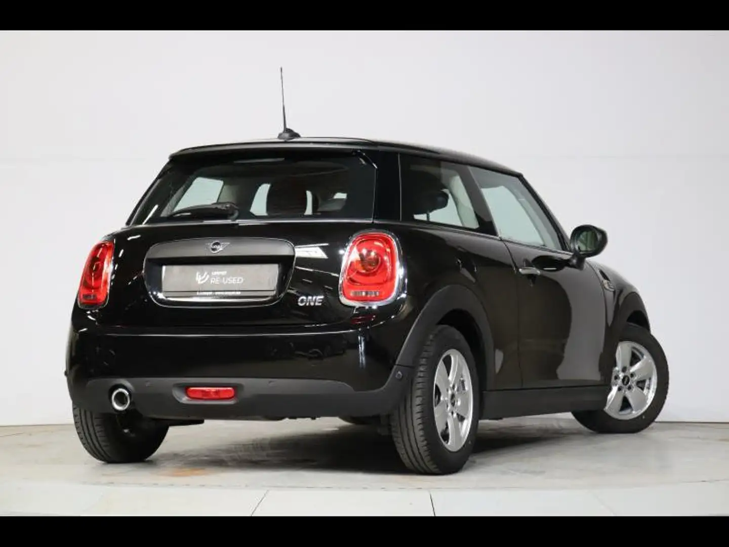 MINI One Hatch 3 portes Noir - 2