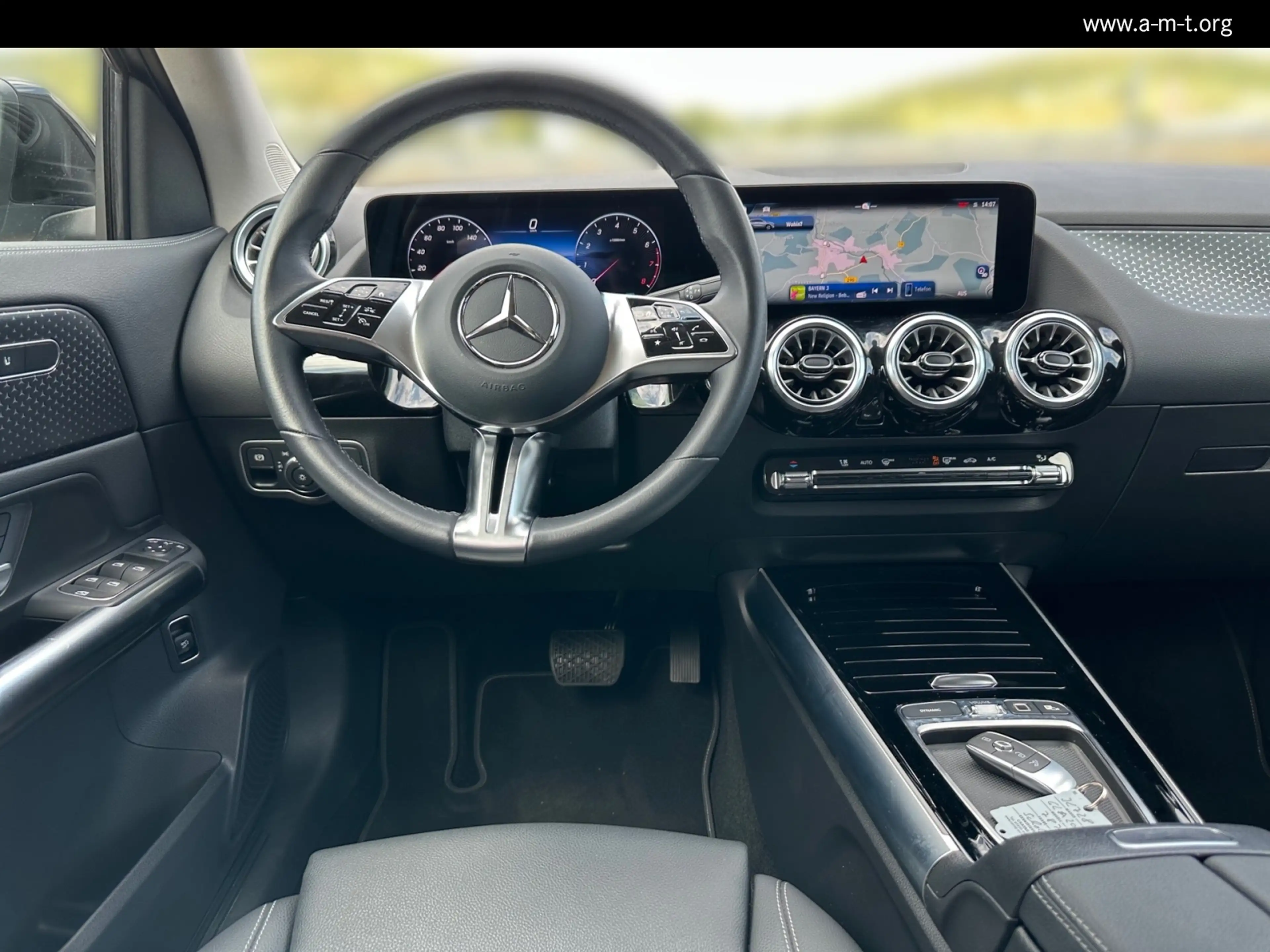 Mercedes-Benz GLA 200 GLA 200 Progressive*Distronic*Keyless-Go*AHK Navi — photo 10