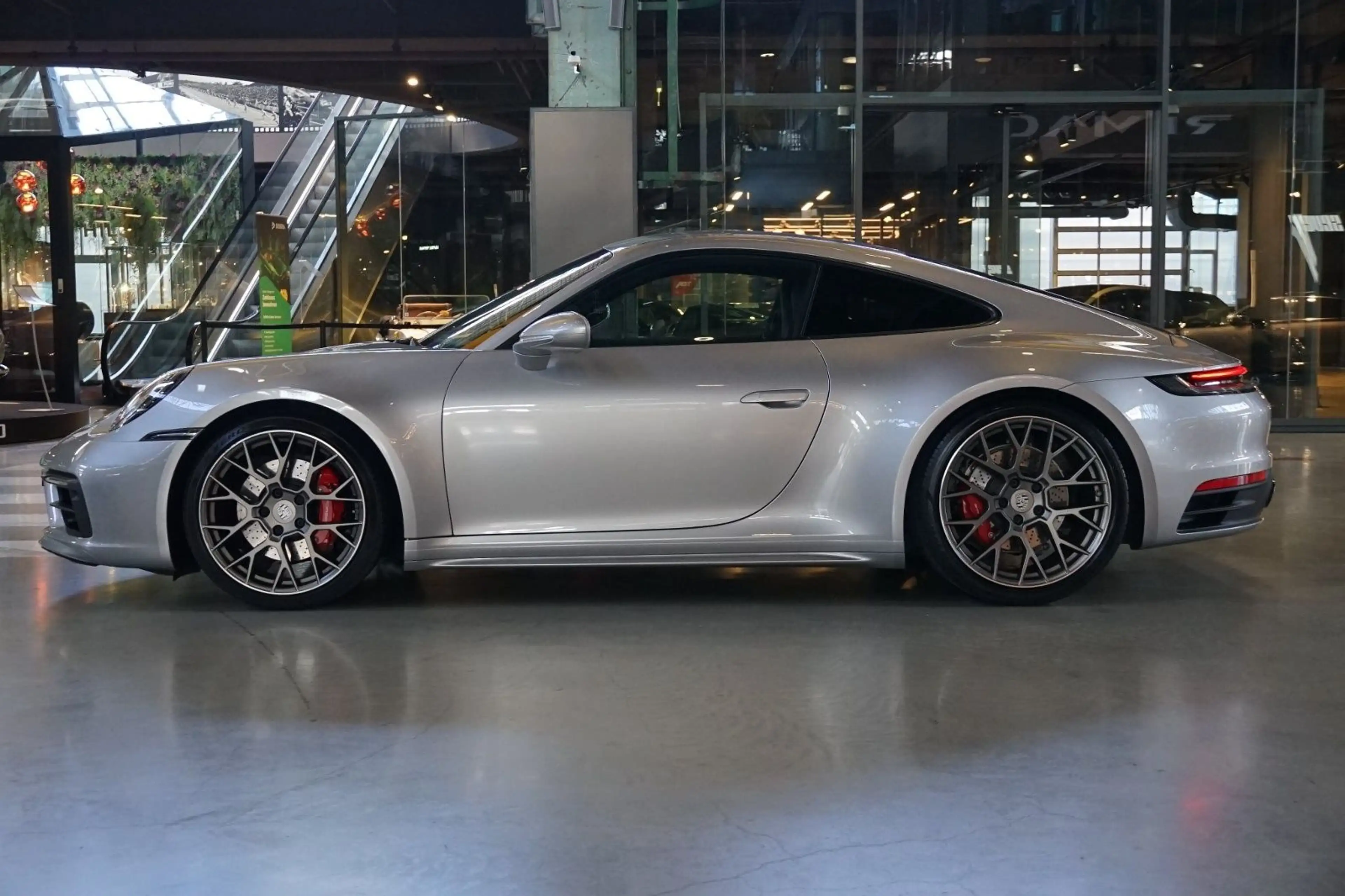 Porsche 992 911 Carrera 4S/1.Hand/PDLS+/BOSE/PTV+/Approv — photo 5