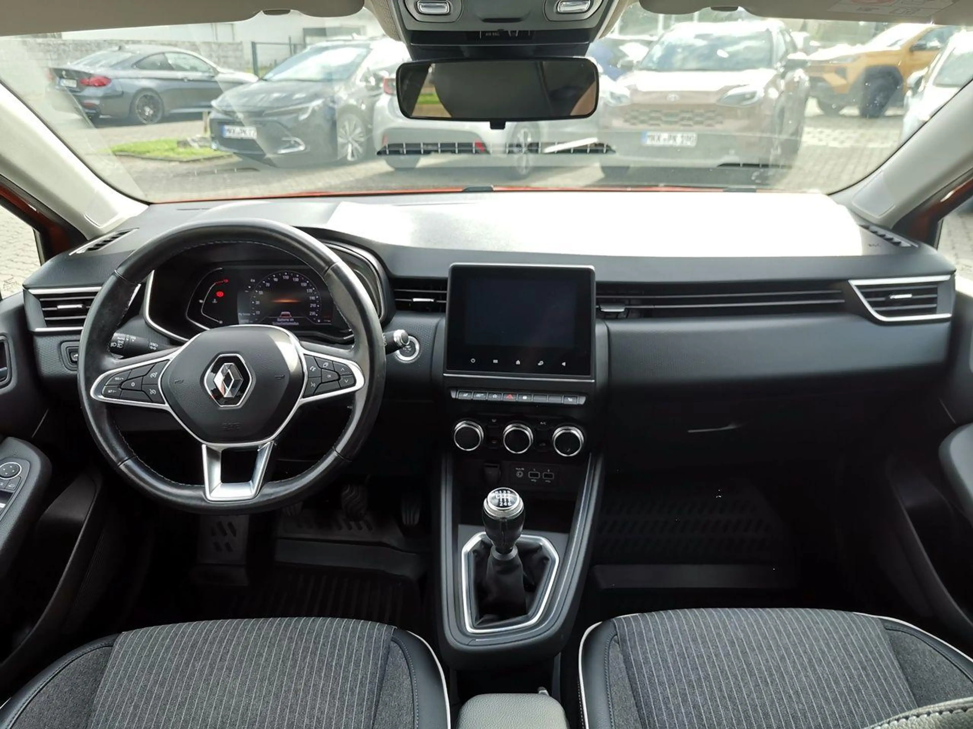 Renault Clio Experience · 86 PS · Full-LED · Standheizung — photo 14