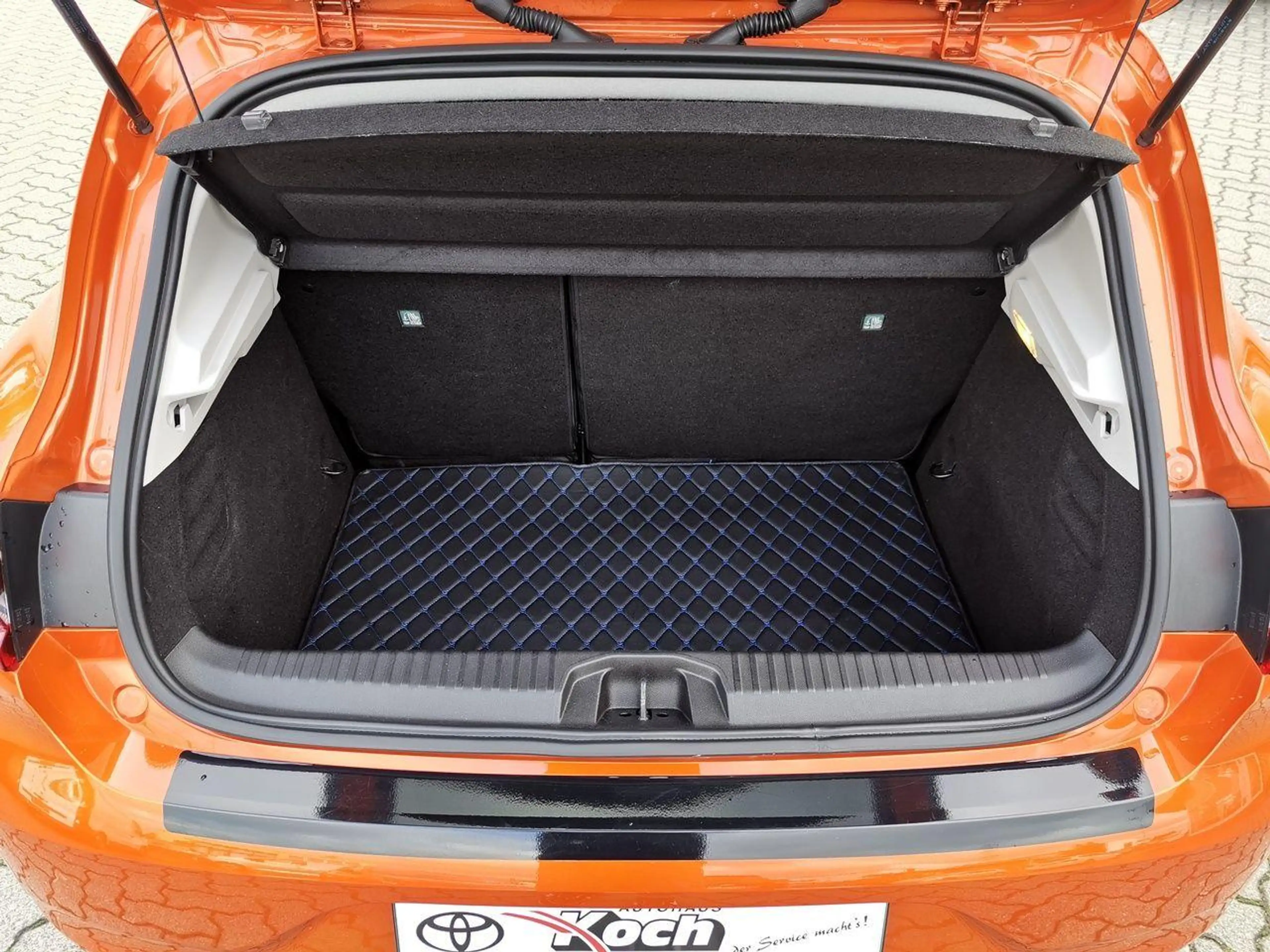 Renault Clio Experience · 86 PS · Full-LED · Standheizung — photo 10