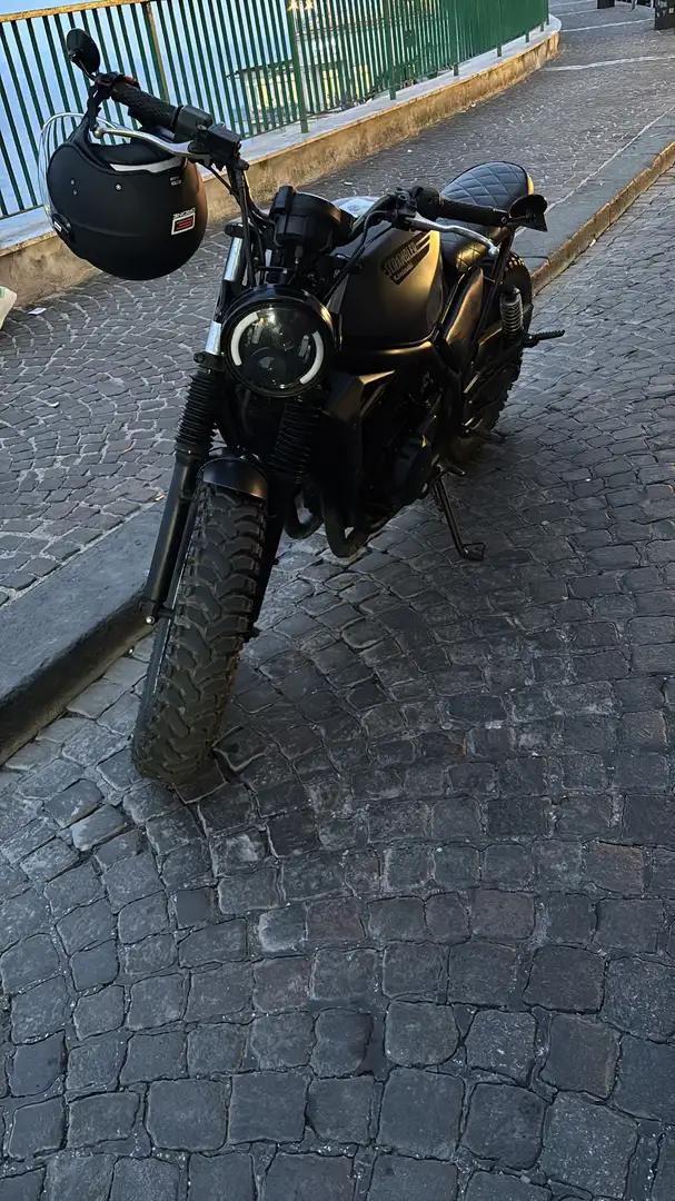 Kawasaki ER - 5 - 1