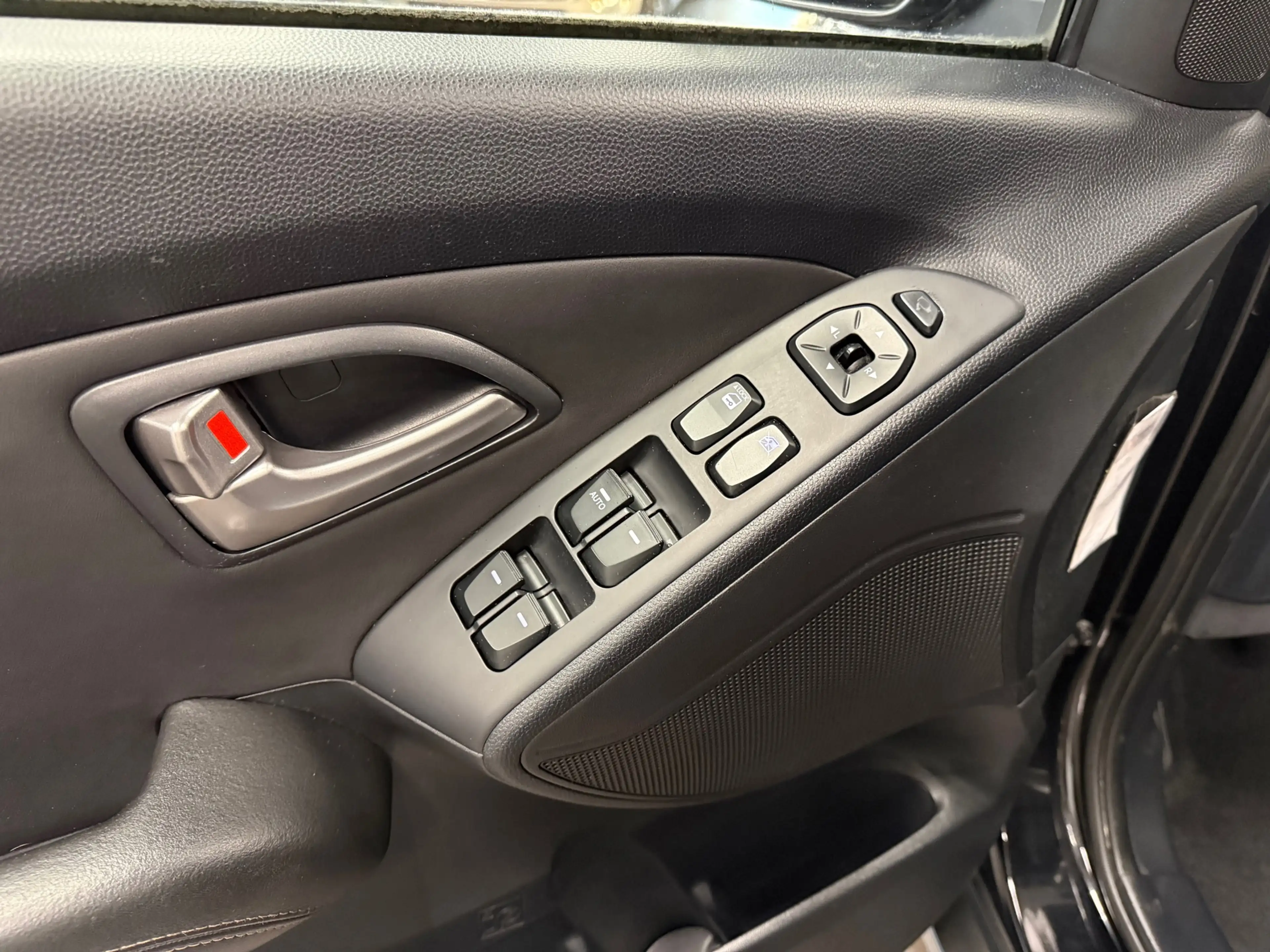 Hyundai iX35 2.0i i-Catcher * Trekhaak / Panoramadak / Camera / — photo 10