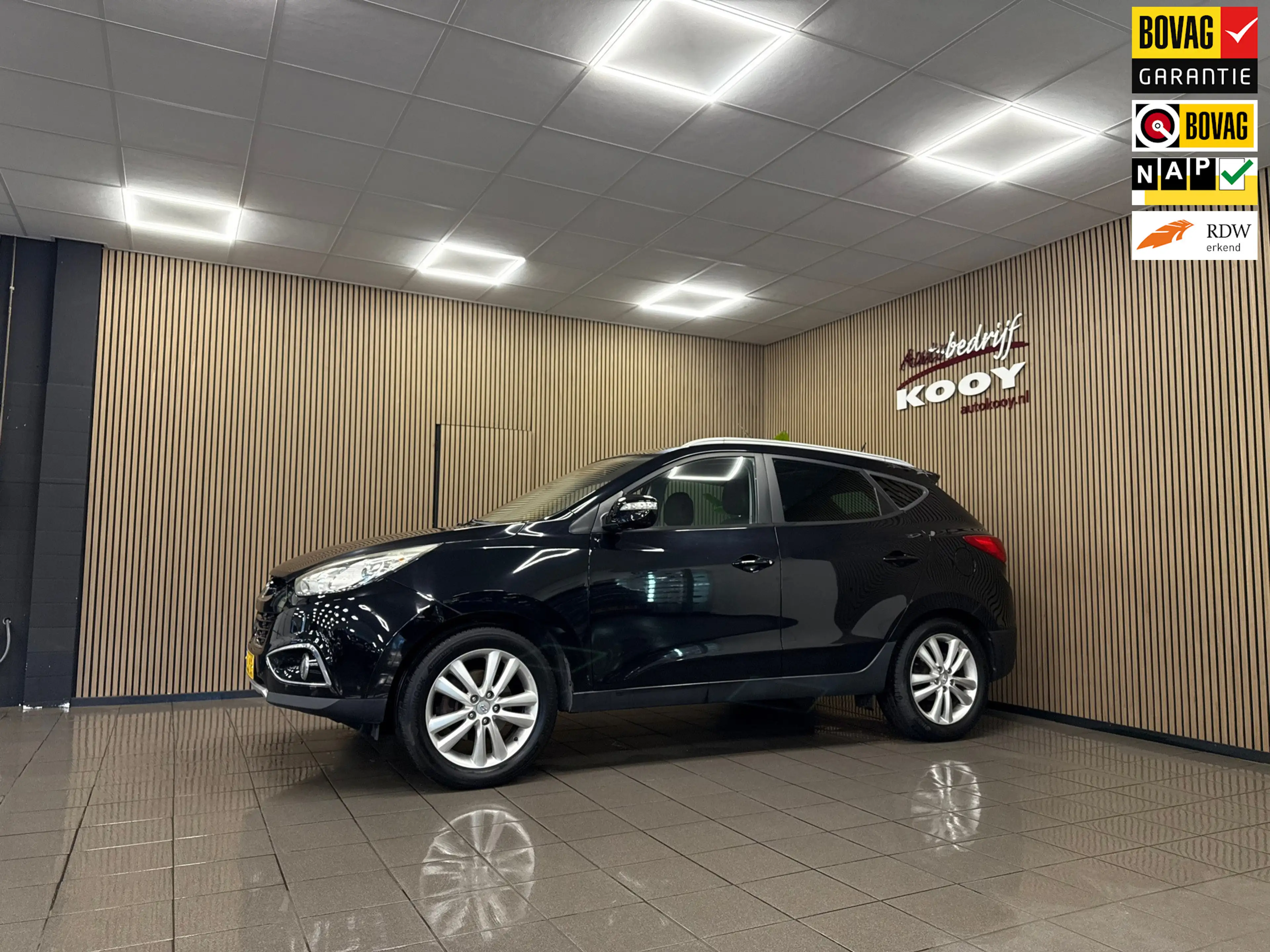 Hyundai iX35 2.0i i-Catcher * Trekhaak / Panoramadak / Camera /