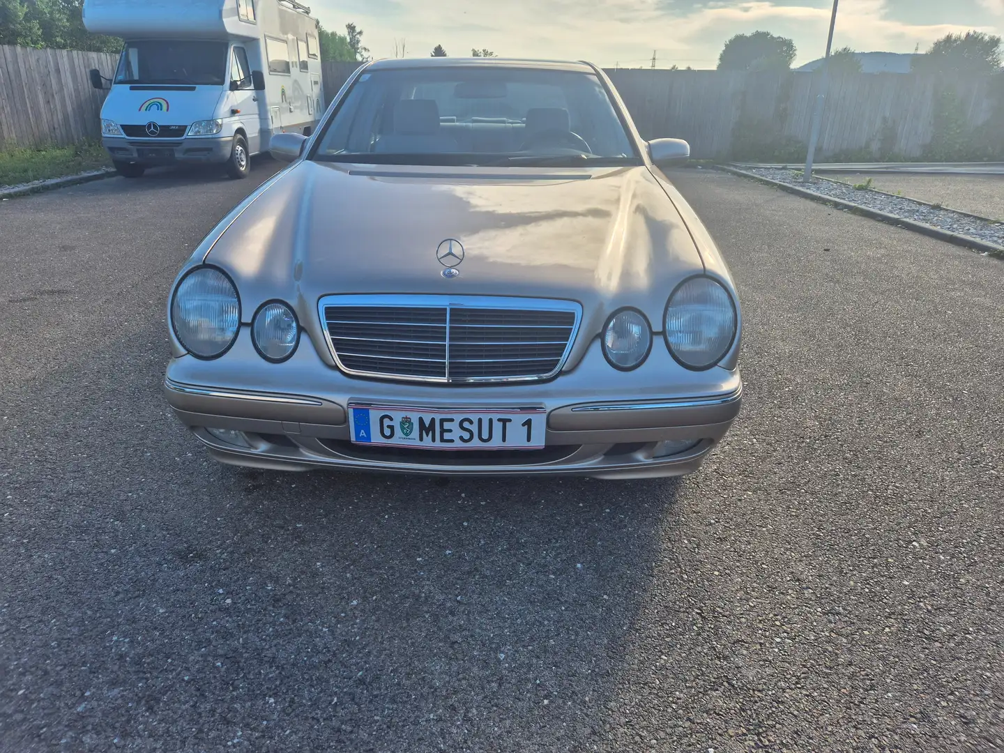 Mercedes-Benz E 200 E 200 Elegance CDI Aut. - 1