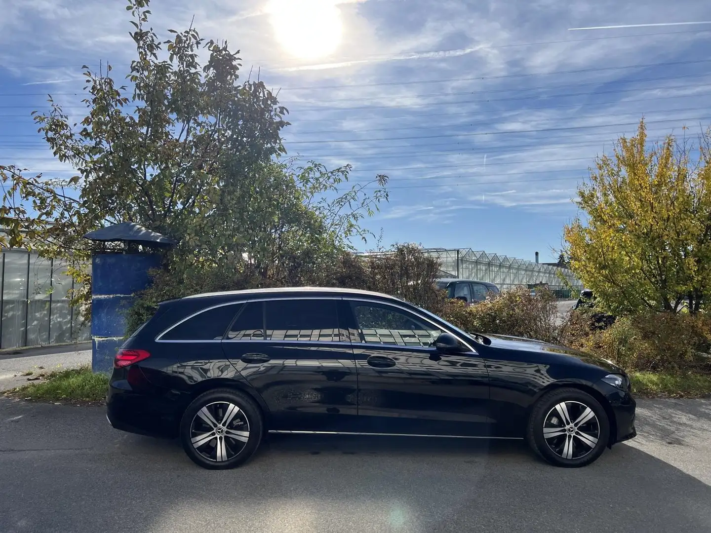 Mercedes-Benz C 300 C 300 T e Edition Avantgarde *viele Extras* Schwarz - 2