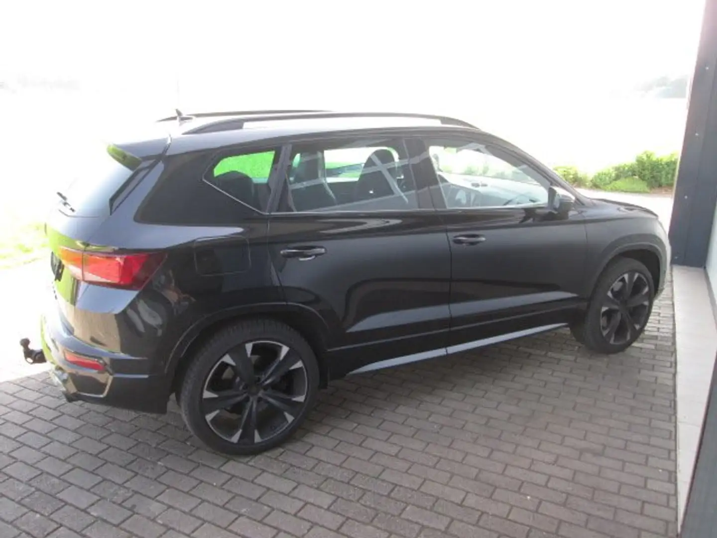 CUPRA Ateca 2.0 TSI 4Drive DSG*Panoramad.*AHK*Kamera*Garantie Schwarz - 2