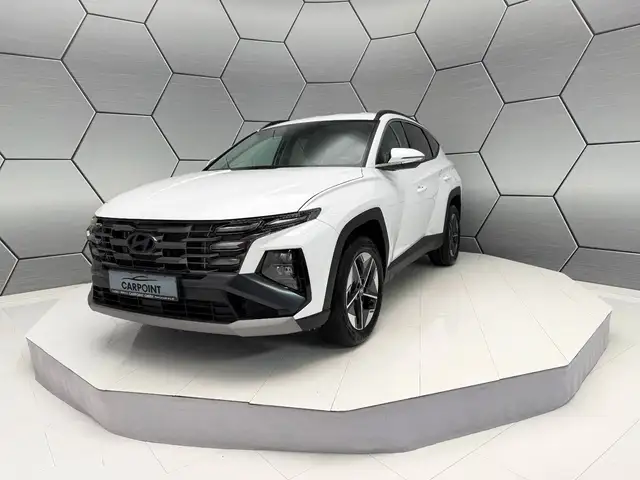 Hyundai Tucson view 2