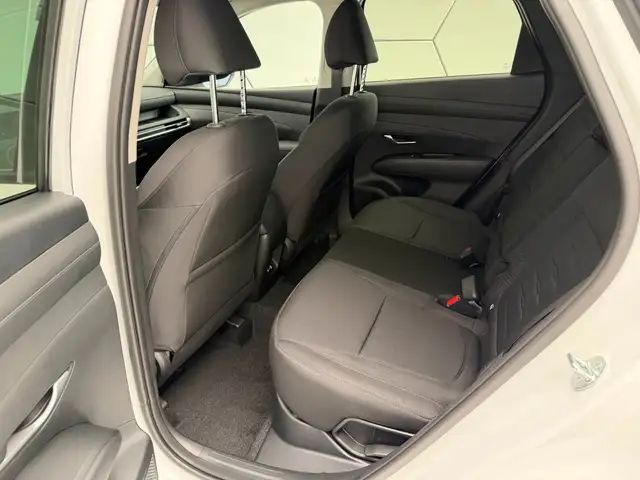 Hyundai Tucson view 15