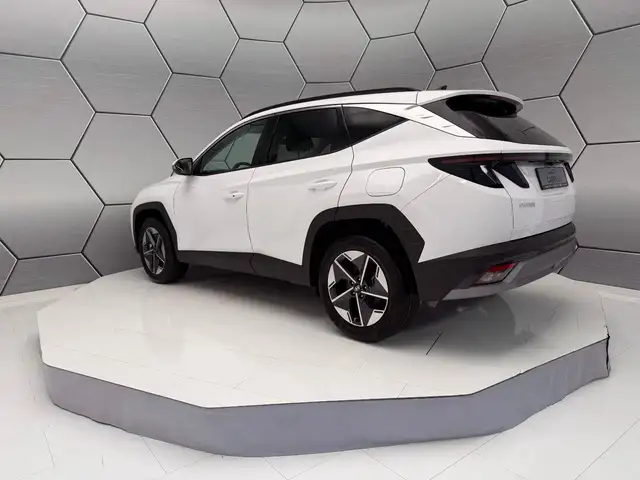 Hyundai Tucson view 4