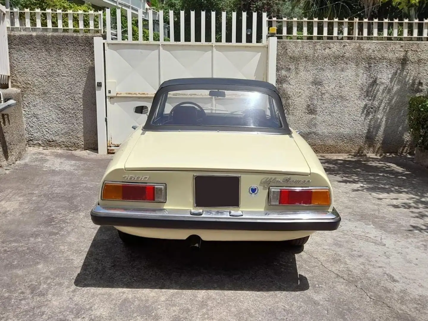 Alfa Romeo Spider Spider 1.6 Junior Béžová - 2