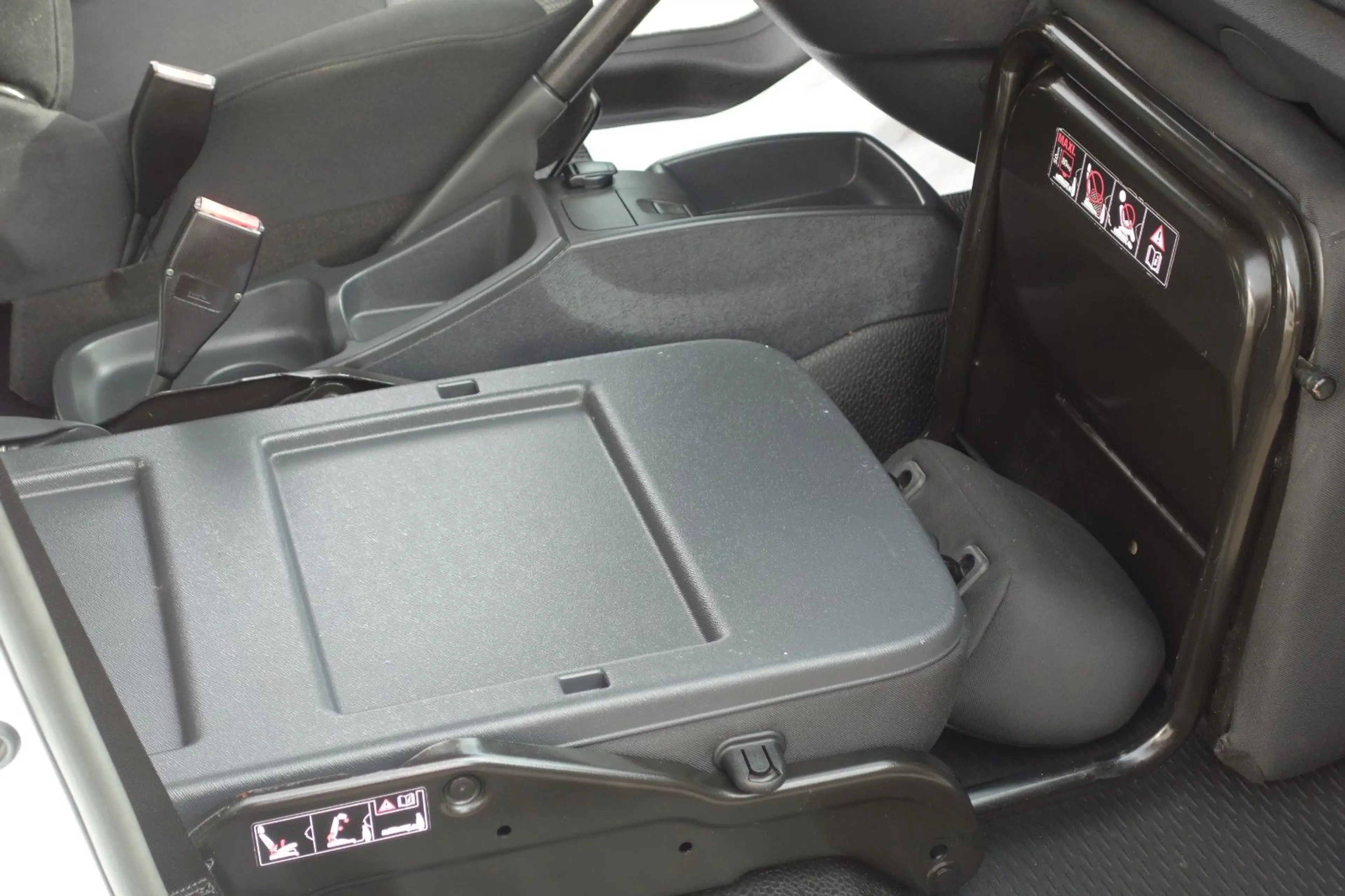 Renault Kangoo Rapid Extra Kasten EPH — photo 15