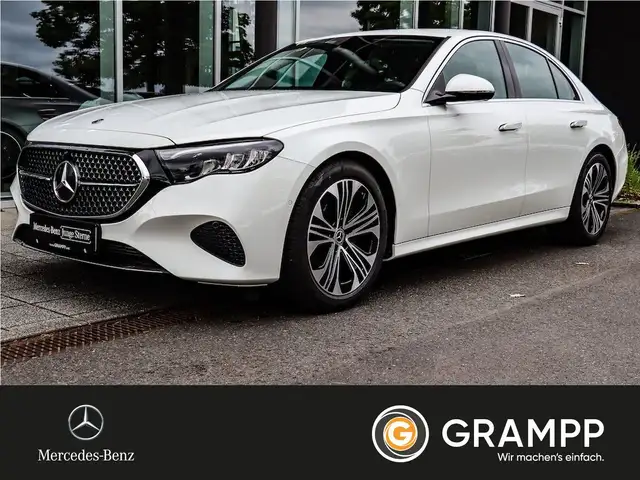 Mercedes-Benz E main image