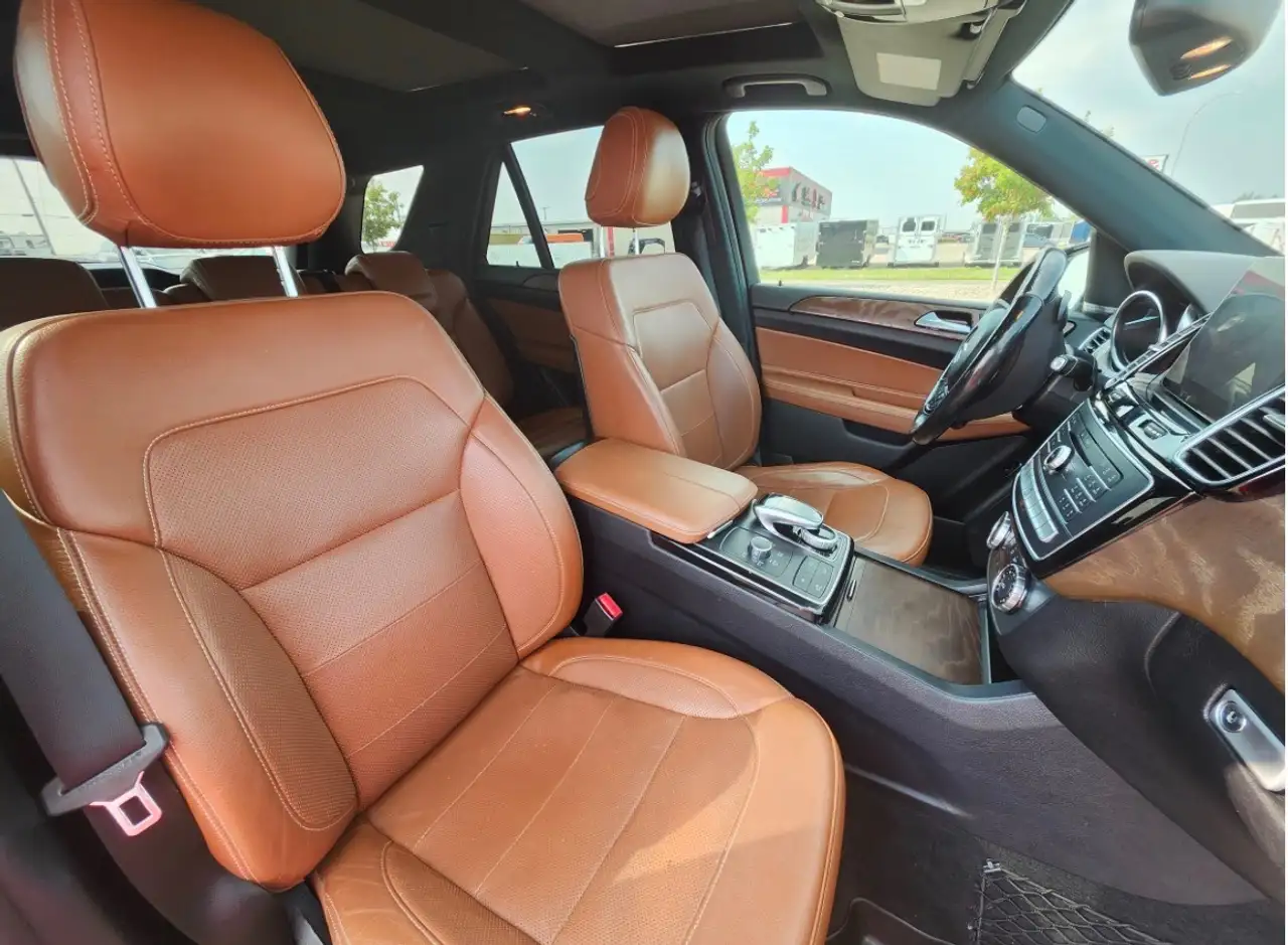Mercedes-Benz GLE снимка Mercedes-Benz GLE