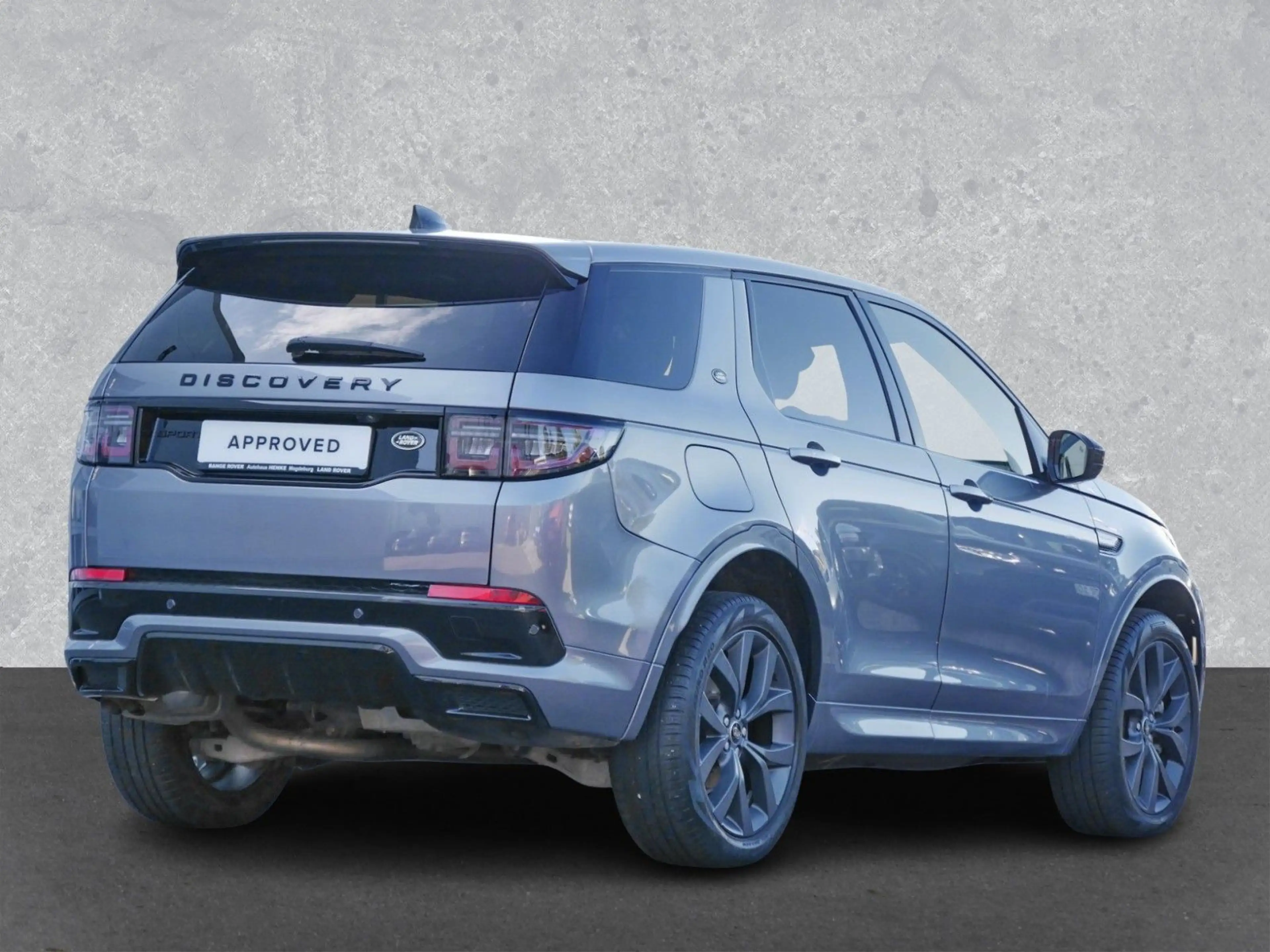 Land Rover Discovery Sport R-Dynamic S — photo 2