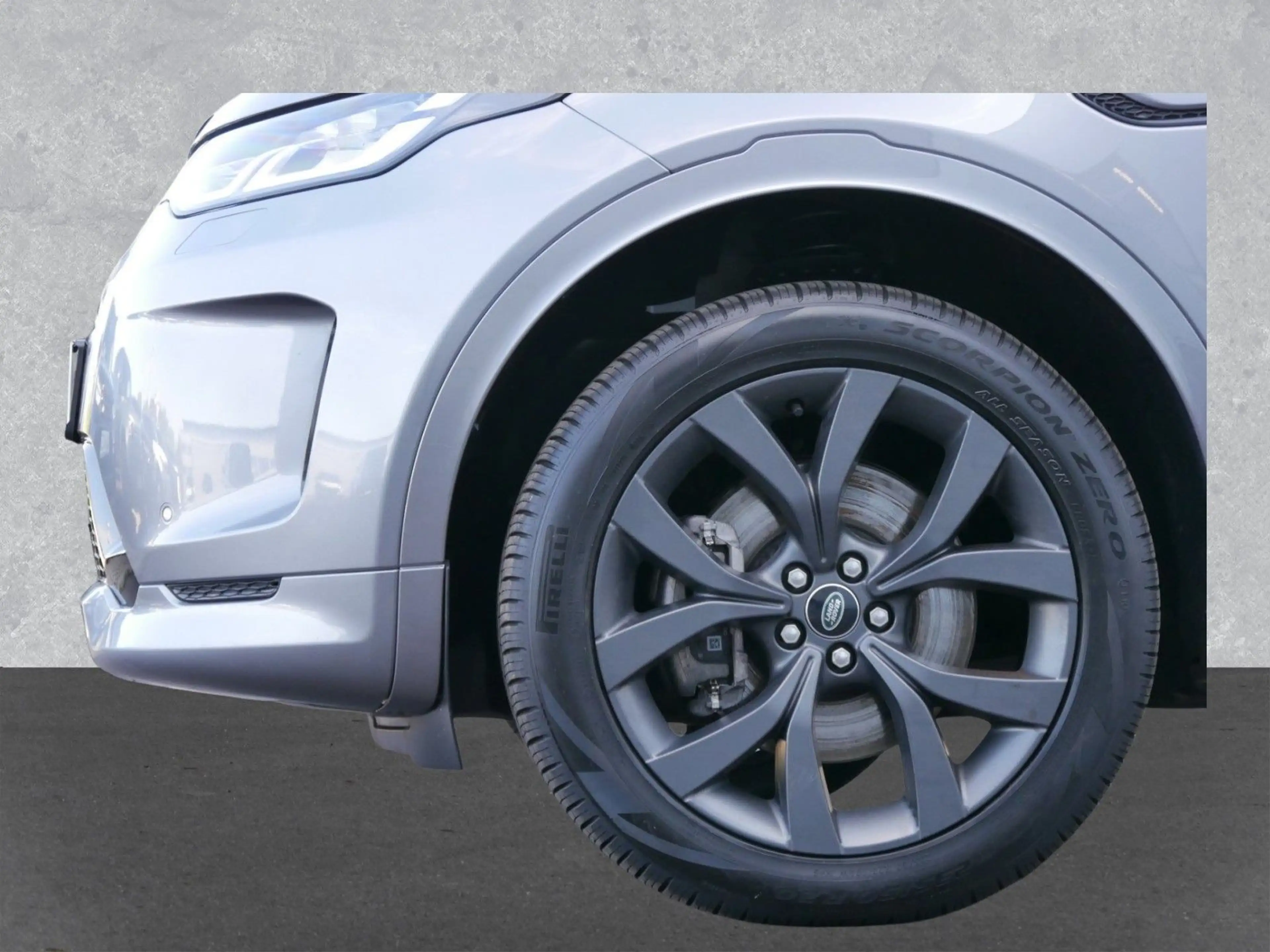 Land Rover Discovery Sport R-Dynamic S — photo 7