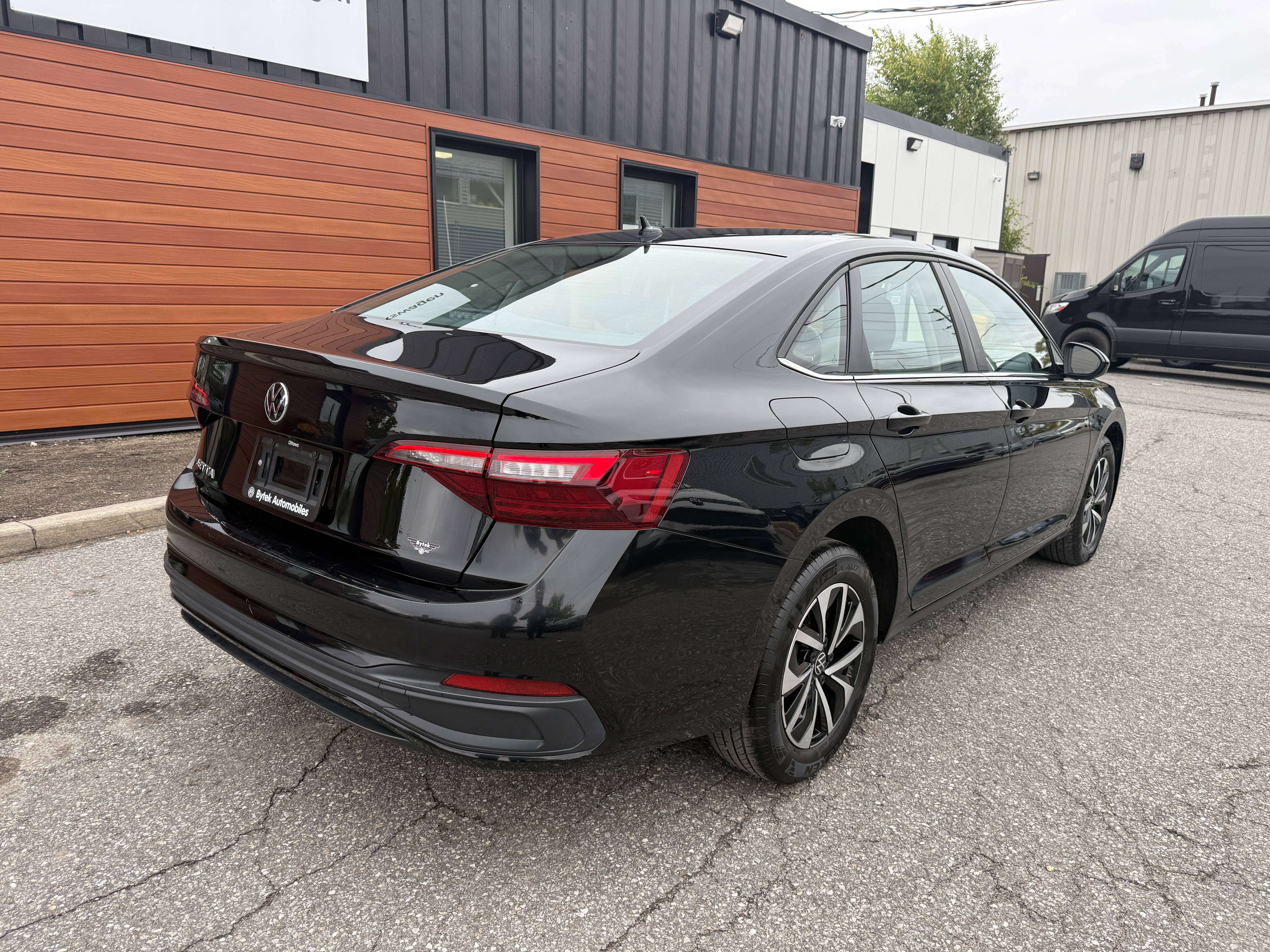 2023 Volkswagen Jetta Sedan