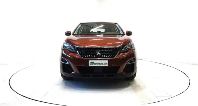 Peugeot 3008 view 2