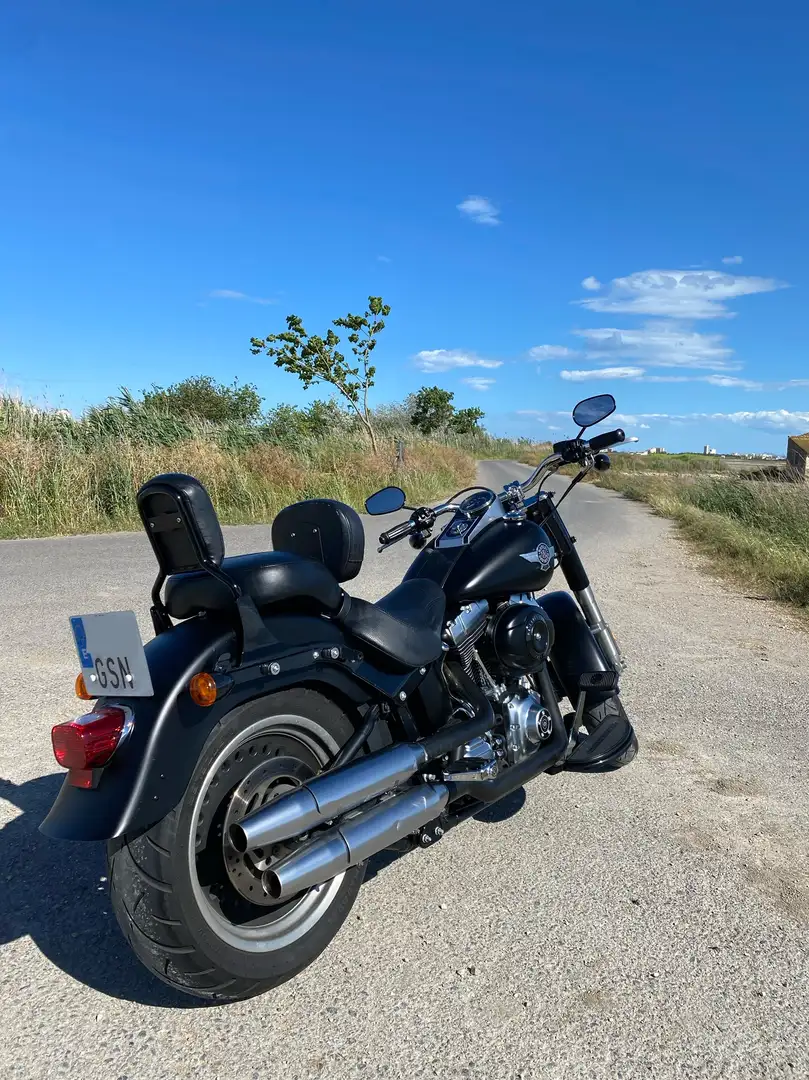 Harley-Davidson Fat Boy Negro - 2