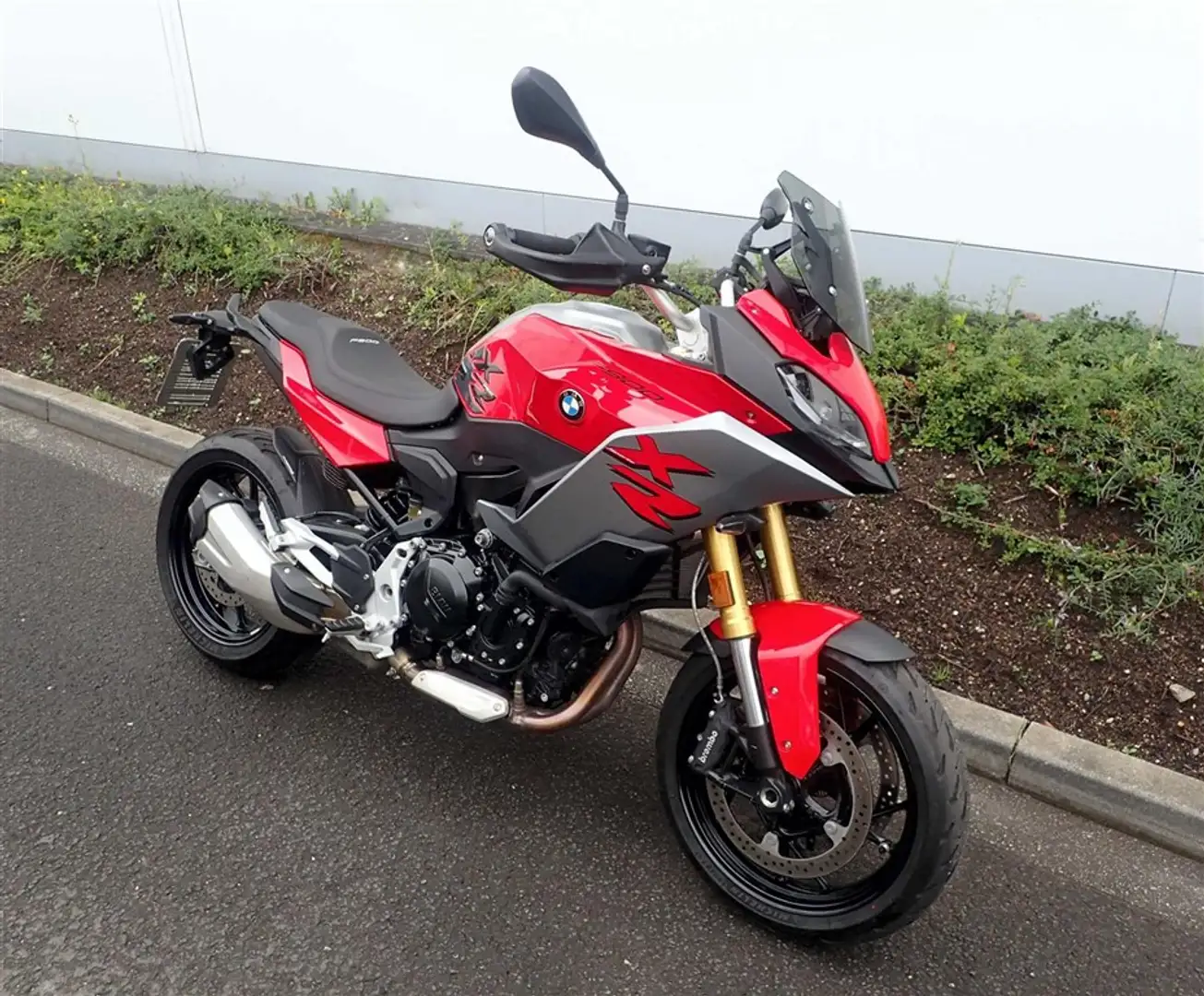 BMW F 900 XR Tieferlegung Premium Selection ! Rot - 2