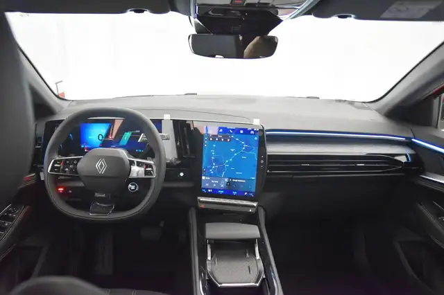 Renault Austral view 11