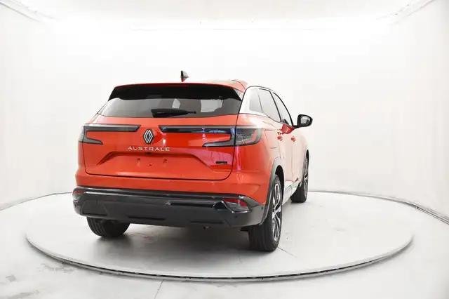Renault Austral view 5