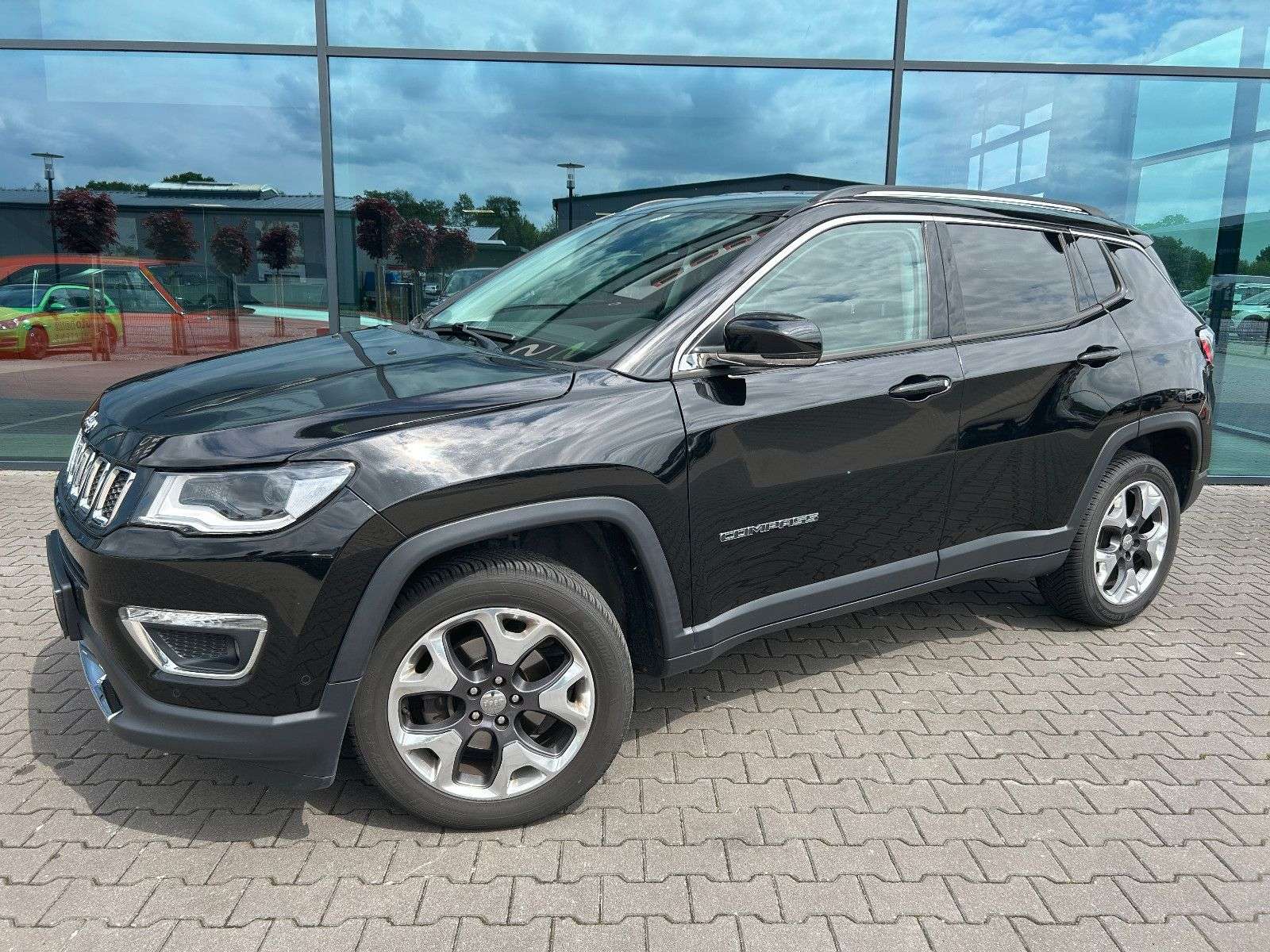 Second hand Jeep Compass 1.4