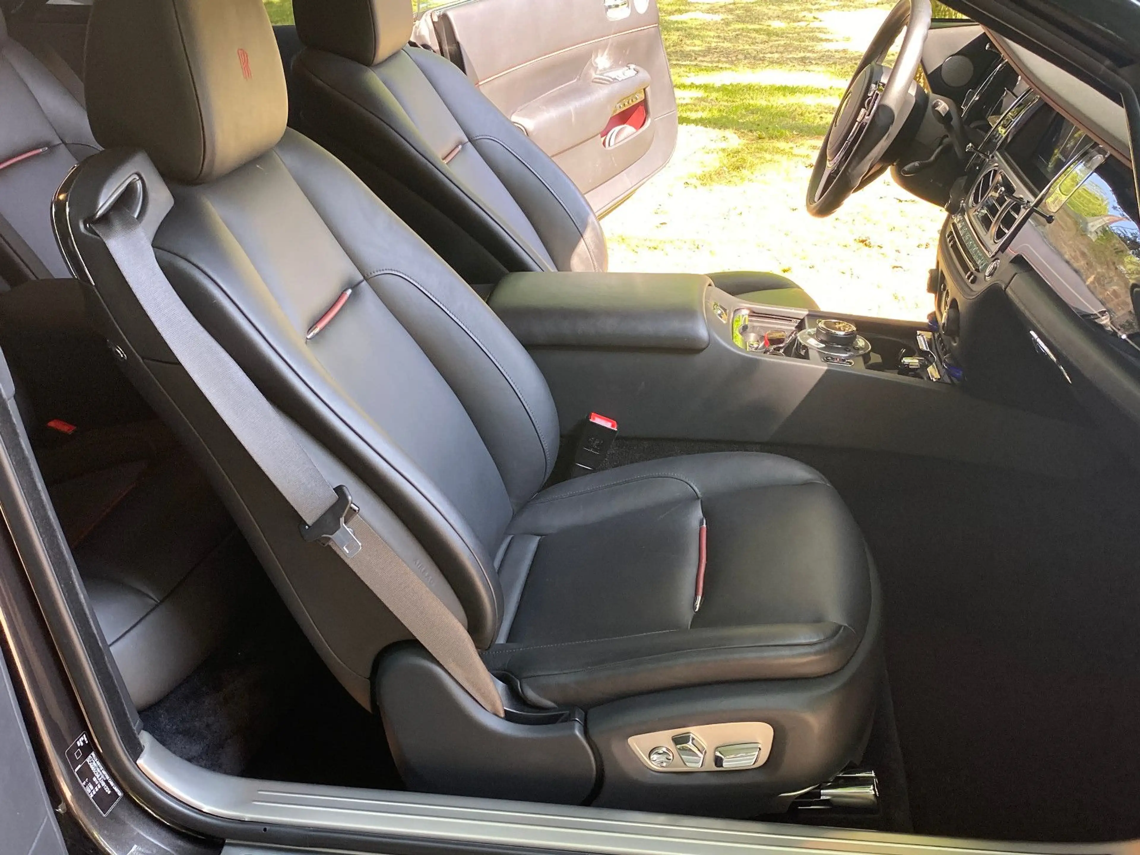 Rolls-Royce Wraith Coupe,Facelift,Scheckheft — photo 10