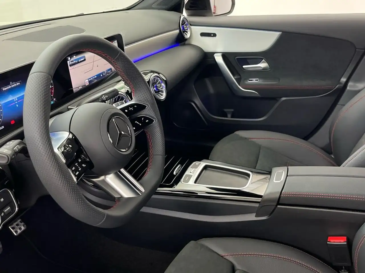 Mercedes-Benz A-Class 2026 — фото 6